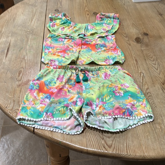 Girls Spring Bundle - Picture 2 of 6